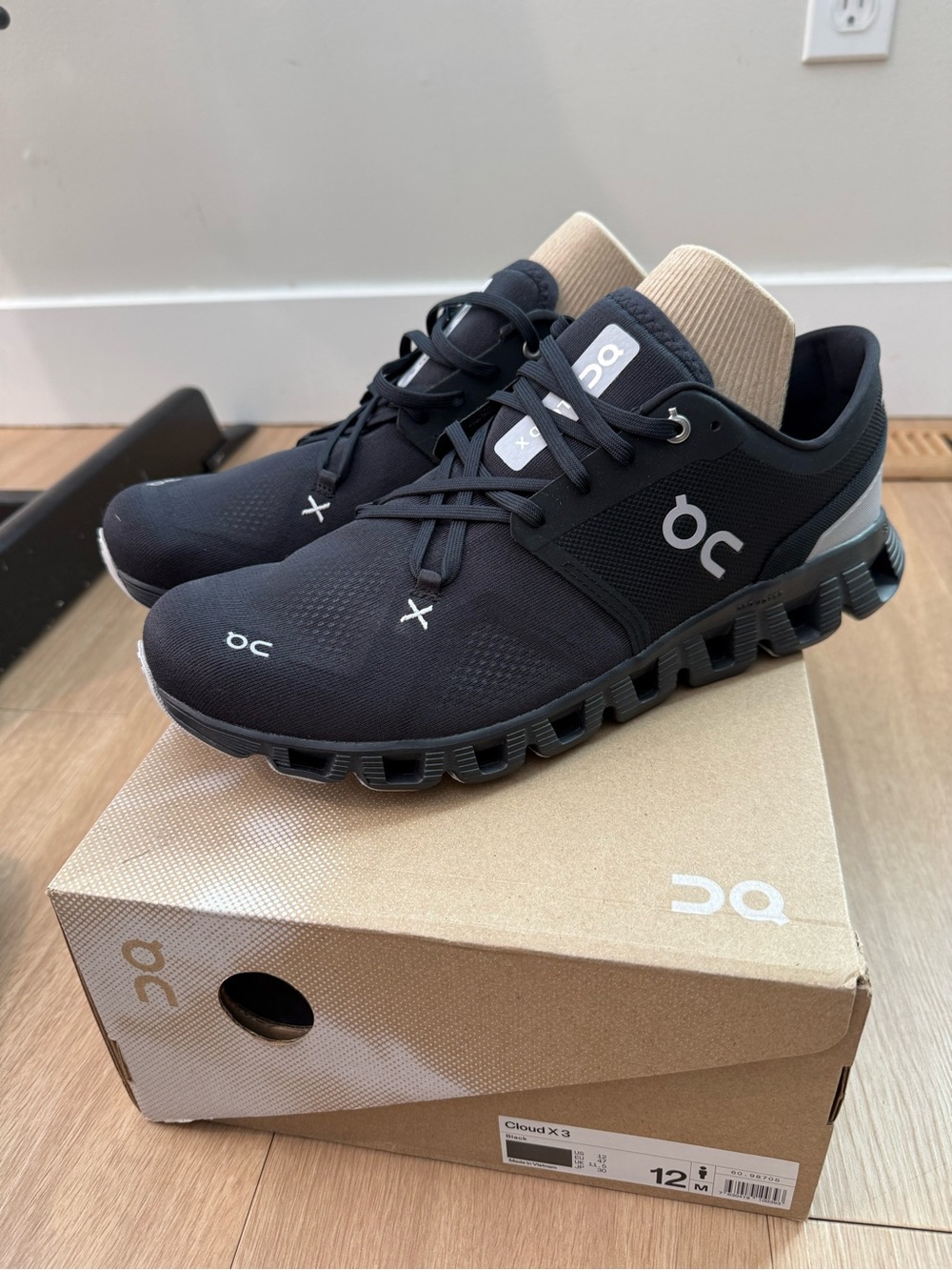 On Running Cloud X3 Men's Running Shoes - Black with Tan Collar